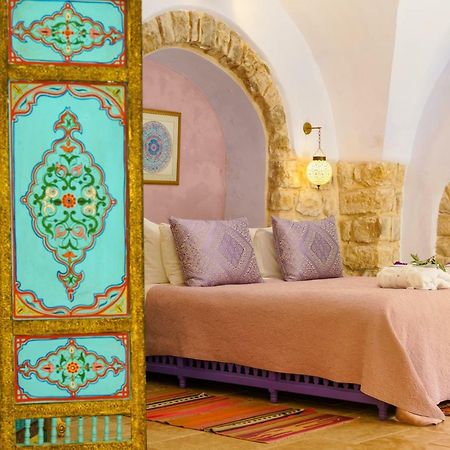 The Way Inn - Boutique Suites Цфат Экстерьер фото